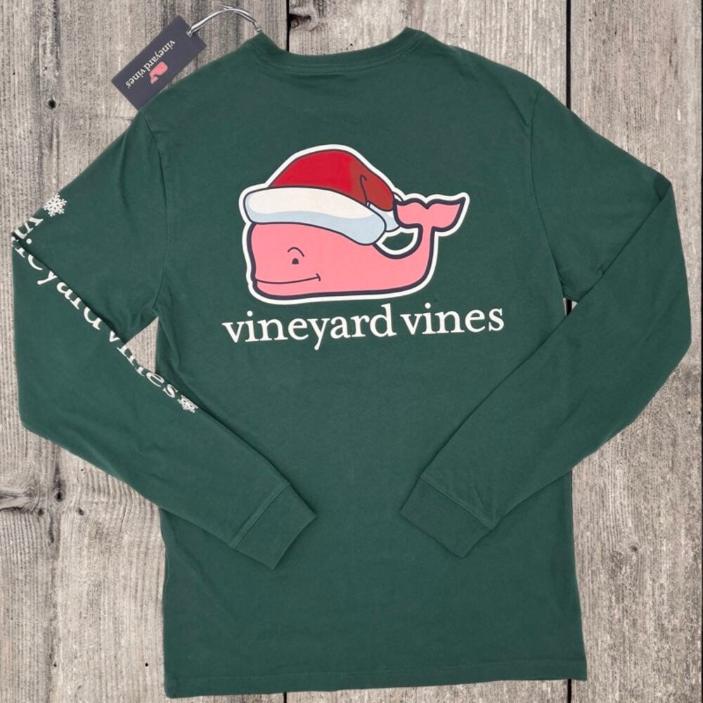 VINEYARD VINES SANTA WHALE POCKET TEE, SIZE MEDIUM